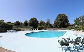 Majestic Regency Resort